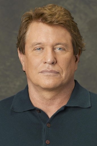 Ảnh của Tom Berenger