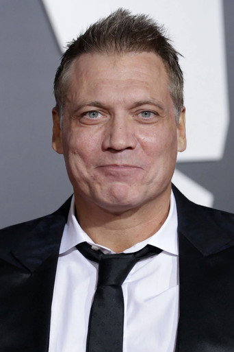 Ảnh của Holt McCallany
